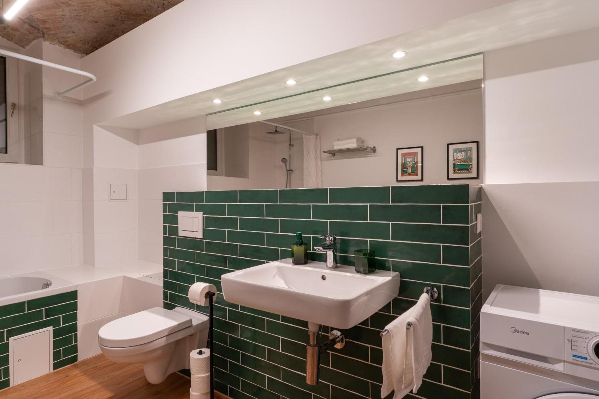 Zentral Gelegene Design-Apartments In Kreuzberg, Direkt Im Bergmannkiez Берлин Екстериор снимка