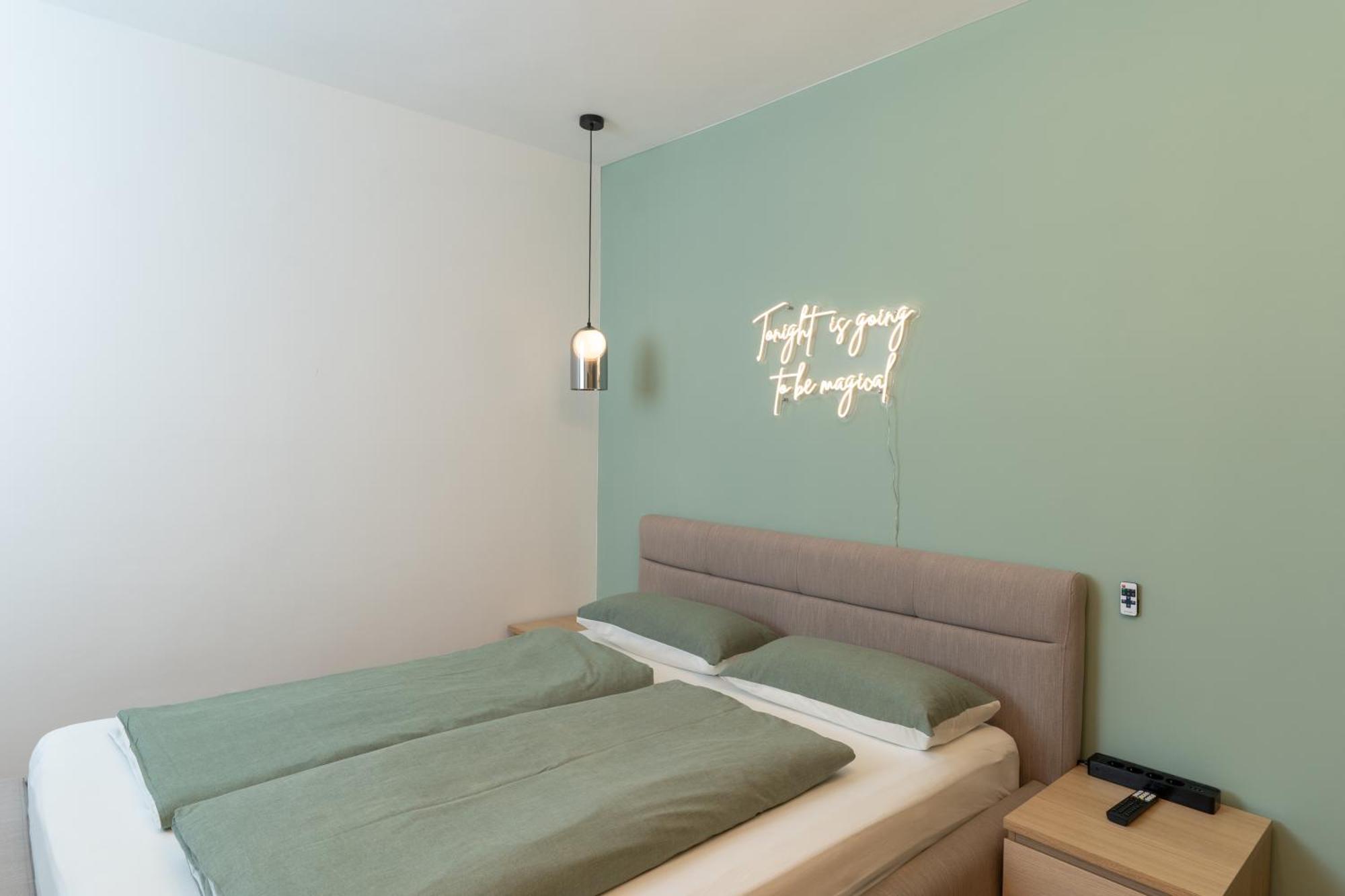 Zentral Gelegene Design-Apartments In Kreuzberg, Direkt Im Bergmannkiez Берлин Екстериор снимка